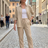 Aurelie | Garās Piedurknes Krekls un Šaurās Bikses Komplekts
