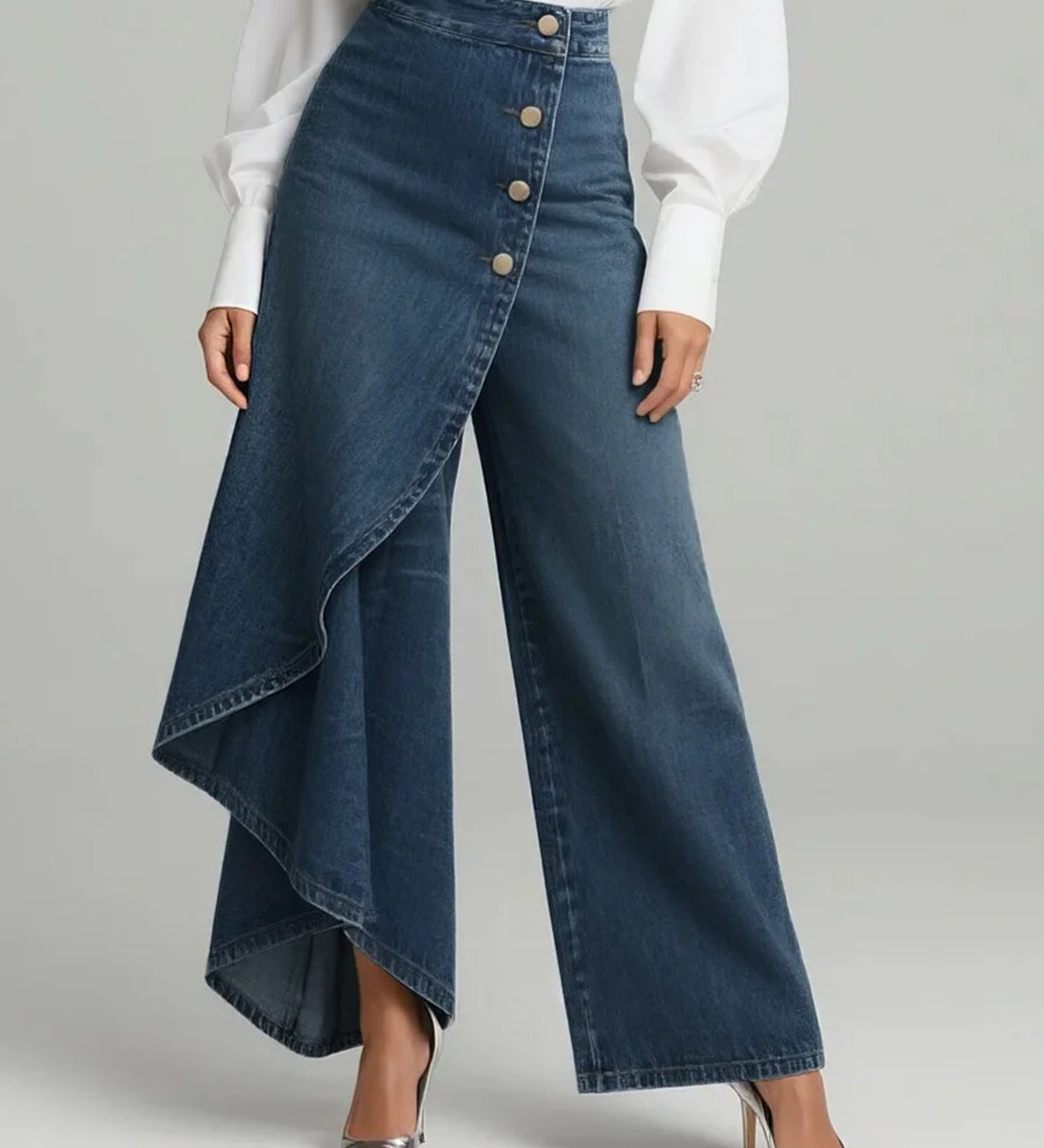 Maëlys | Denims with Knot Detail