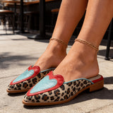 Ilaria | Atvērtās mules ar leopardu rakstu