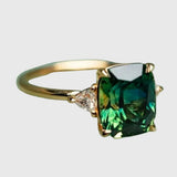 Karina - Zelts ring ar zaļš zirconia