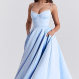 Noemi - Elegants slaiduma kleita