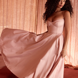 Ophira™ - Elegants korsetes midi kleita