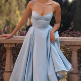 Ophira™ - Elegants korsetes midi kleita