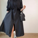 Damen leichter Windbreaker-Mantel mit Tunnelzug und Raglanärmeln
