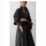 Damen Oversize-Trenchcoat in Maxilänge mit Taillengürtel und Epauletten