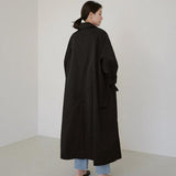 Damen langer Swingcoat mit A-Linien-Schnitt und überschnittenen Schultern