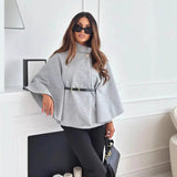 Hattie - Omulīgs High Neck Buttoned mētelis