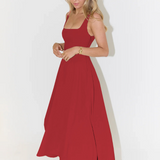 Scarlett™ - Klasisks Midi Kleita