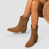 Dorotea - Botines Camperos Clásicos