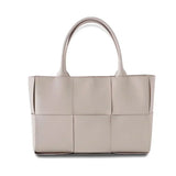 Liesel | Serelune Tote Bag