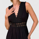 Alena - Elegants midi kleita