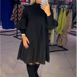 Marlene | Plus-size kleita ar stāvošu apkakli un laternu piedurknēm